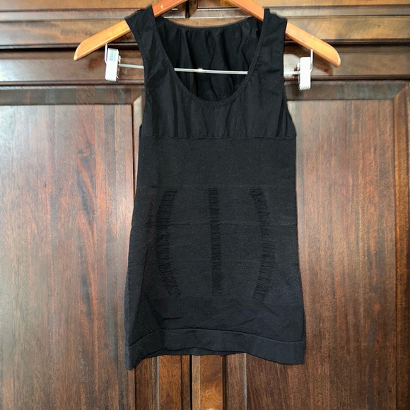 Women's maternity spandex & Nylon Tank Top Size Large Black compression - Picture 6 of 7